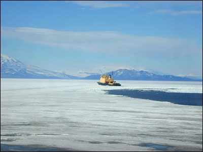 Kapitan Khlebnikov in McMurdo Bay