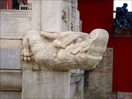 Carving at The Temple of Heaven