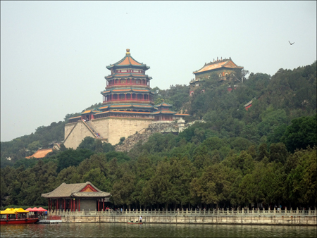 Tower of Buddhist Incense (l) & Temple of Sea of Wisdom (r)