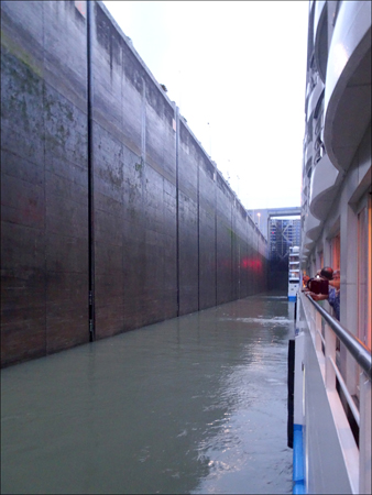 Entering the lock of the Three Gorges Dam