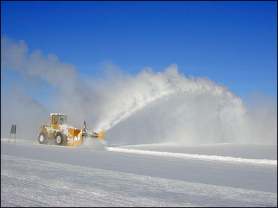 Snow blower