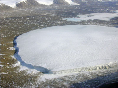 Commonwealth Glacier