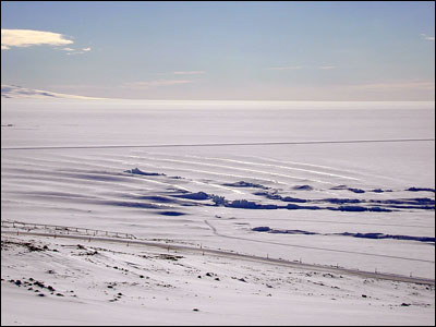 Pressure ridges from a distance