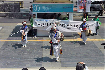 Street Performers